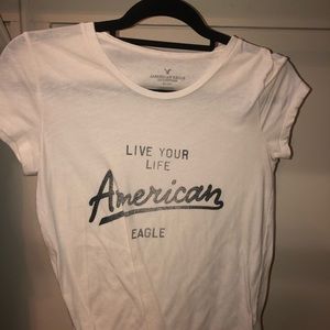 American Eagle White Graphic Tee